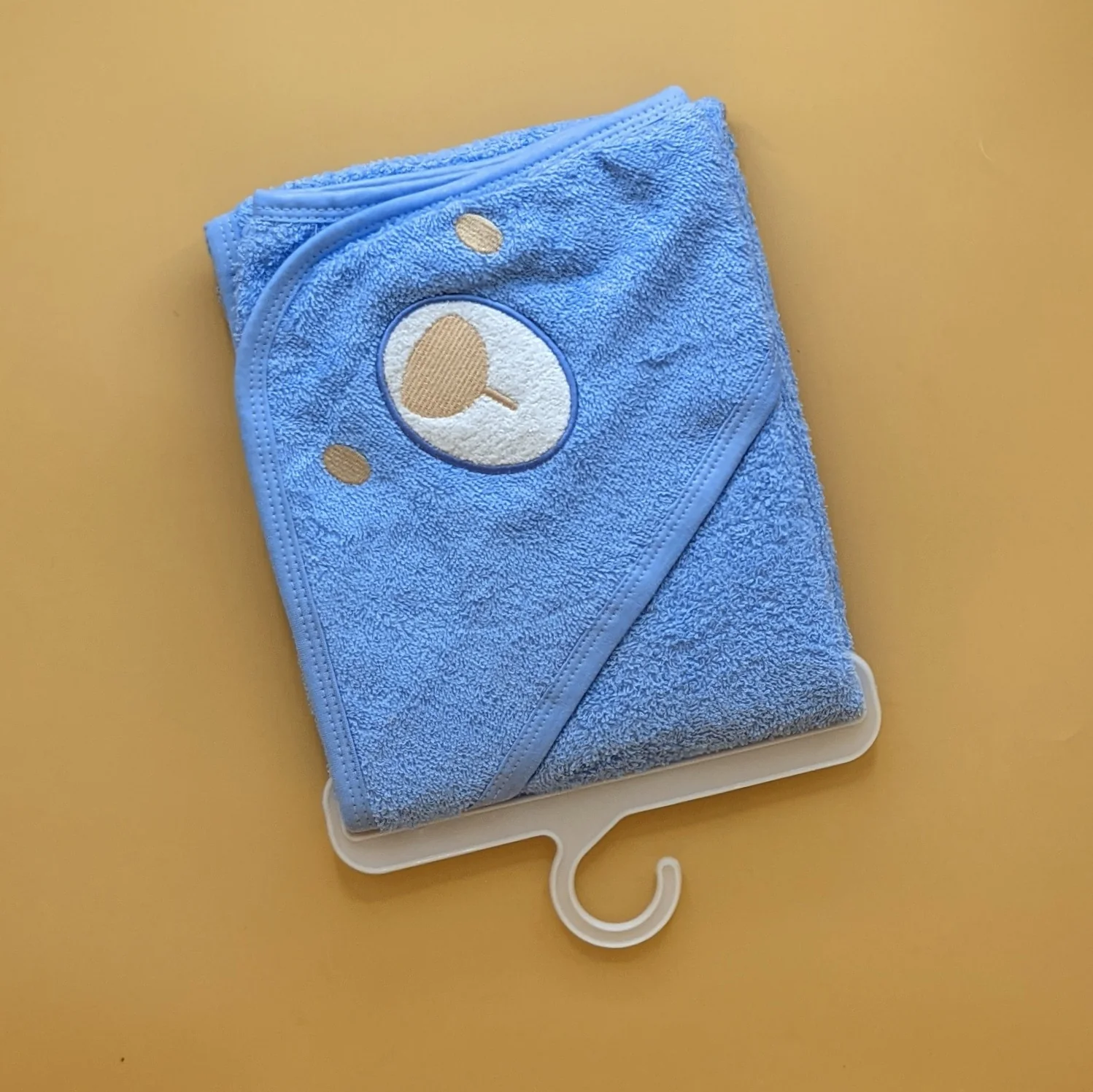 Hooded Bath Towel - Image 7