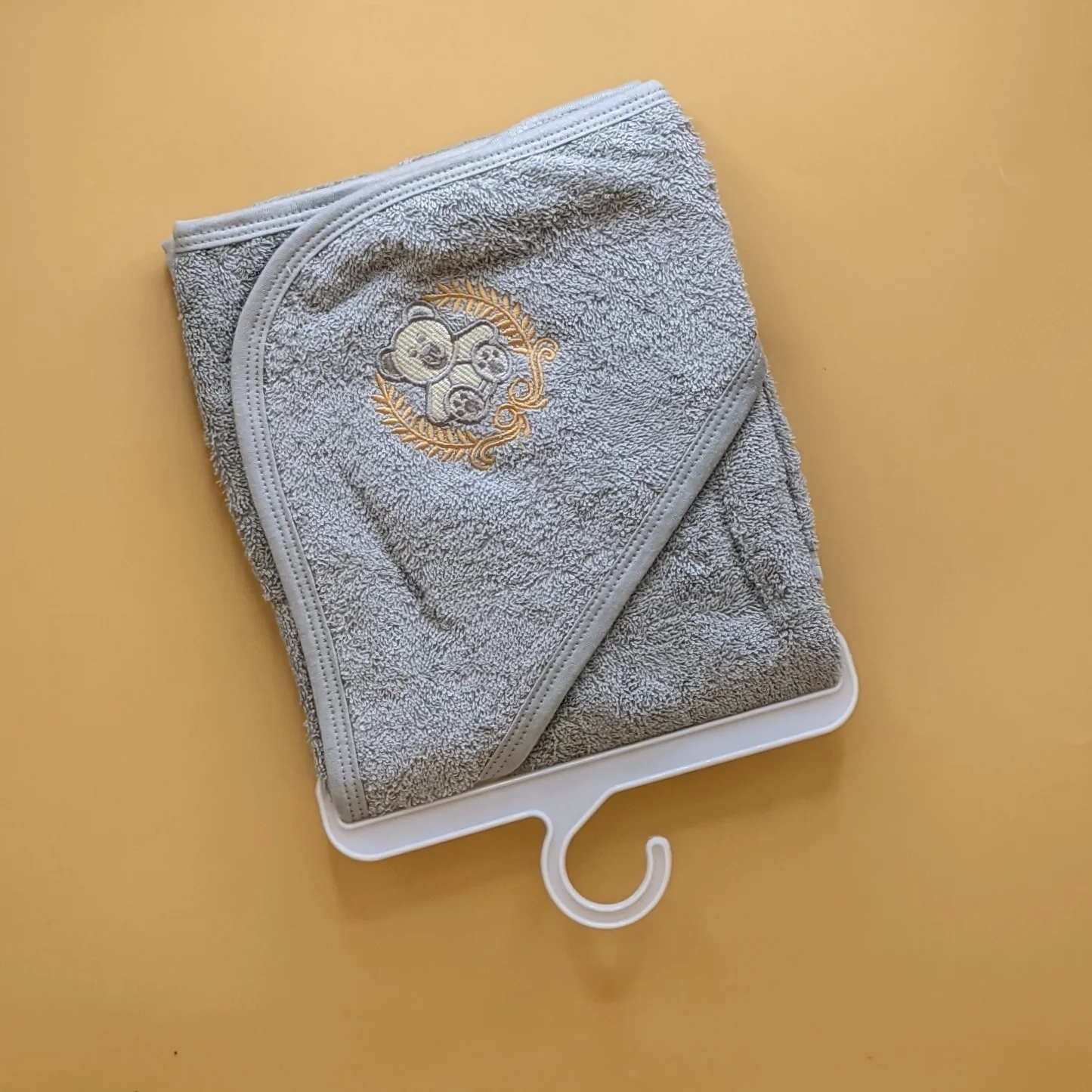 Hooded Bath Towel - Image 9