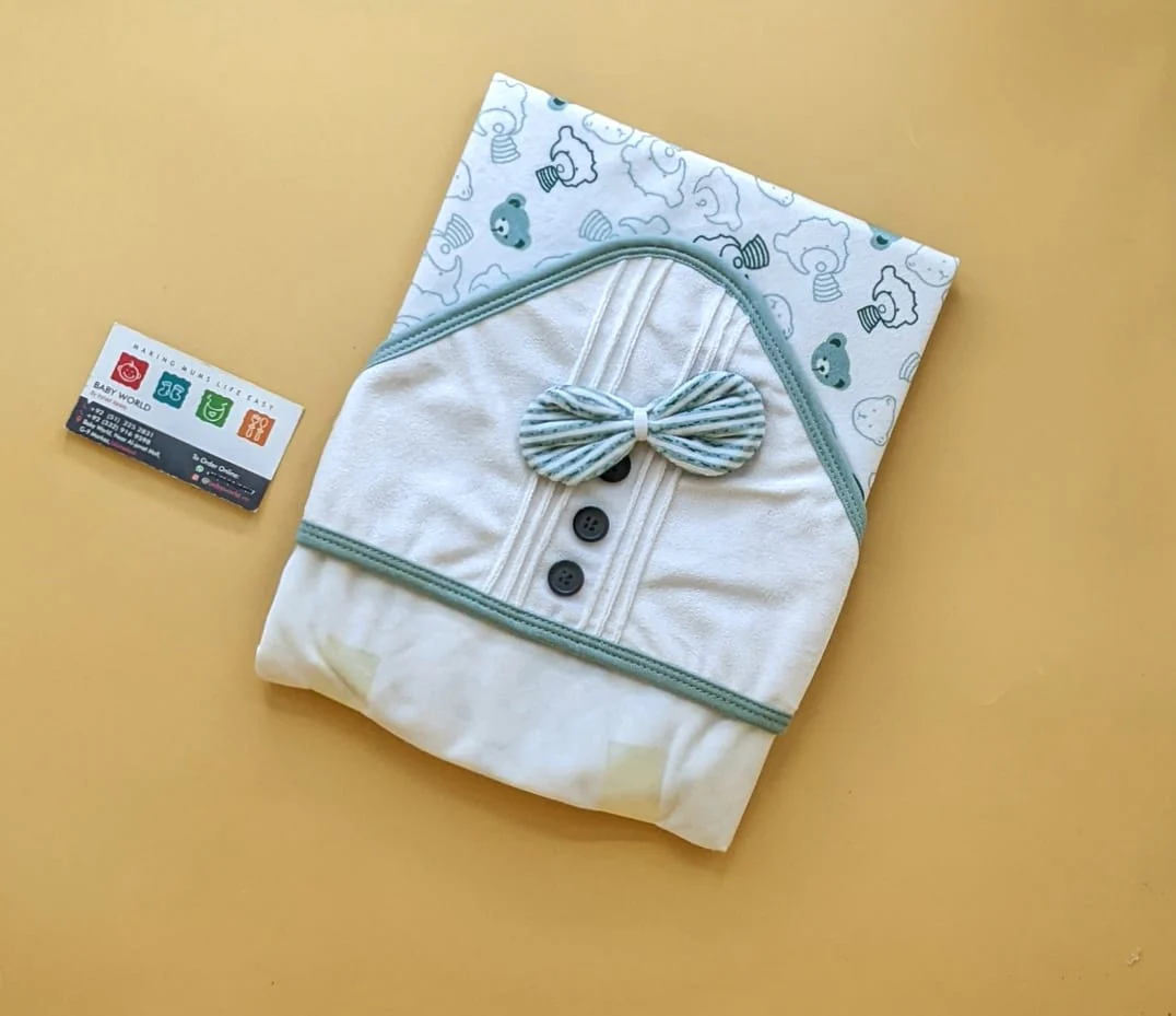 Hooded Wrapping Sheet/Blanket - Winter - Bow/Buttons 🔘 - Image 6