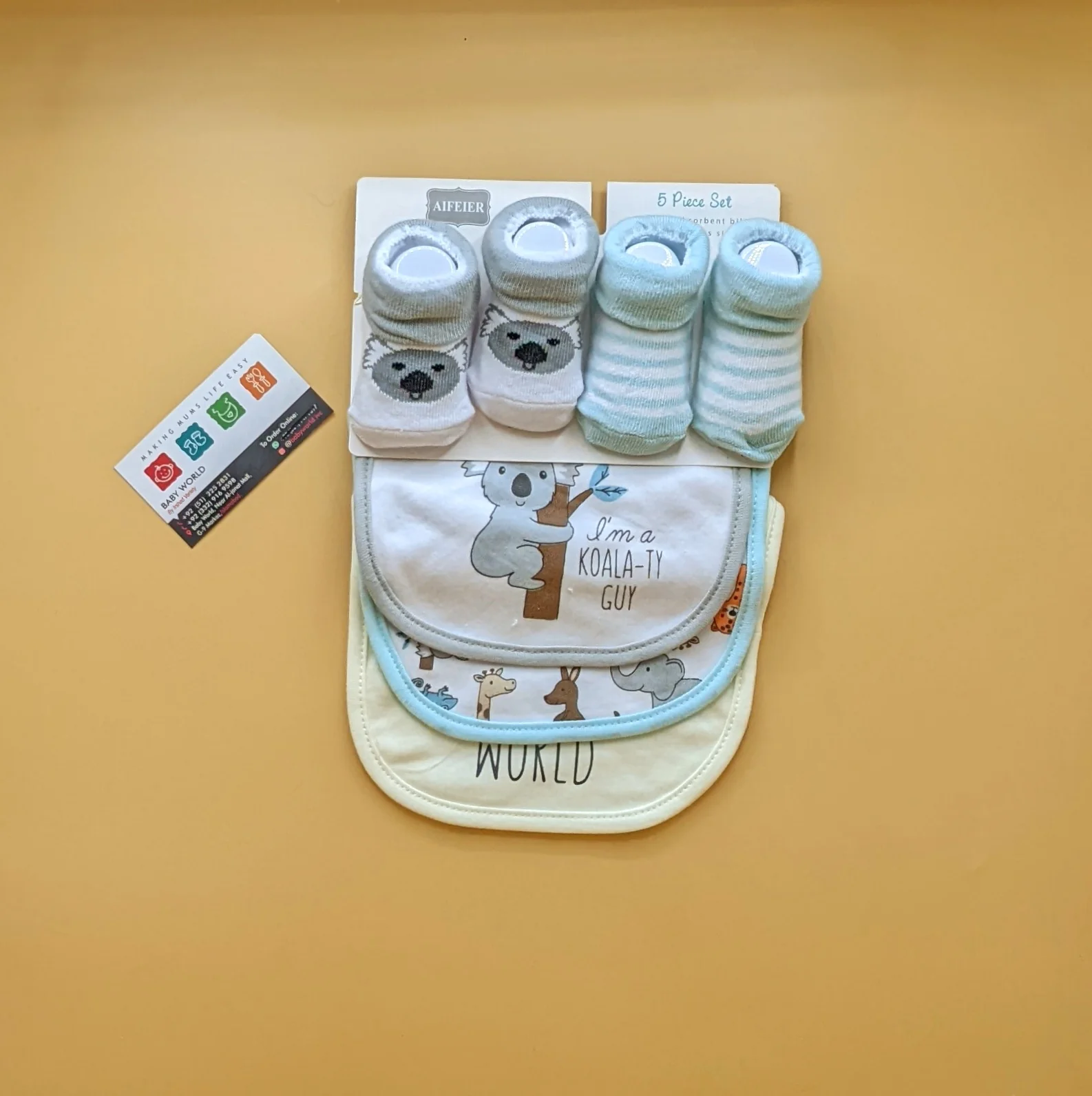 Pack of 3 Bibs & 2 Booties - Image 5